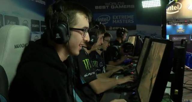 30场比赛 30场比赛