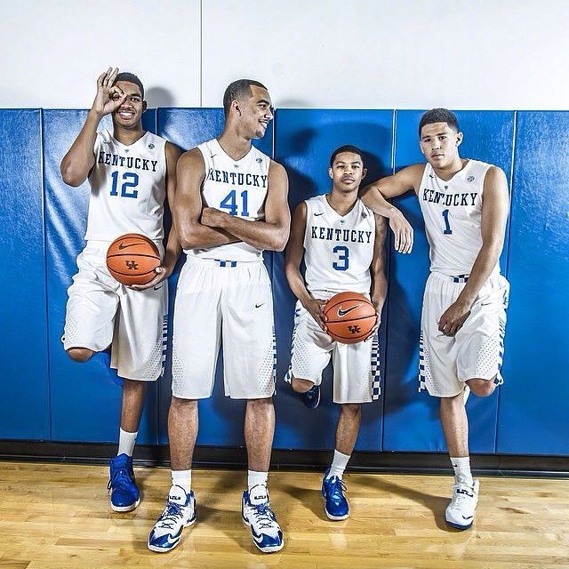 收入模型与 收入模型与