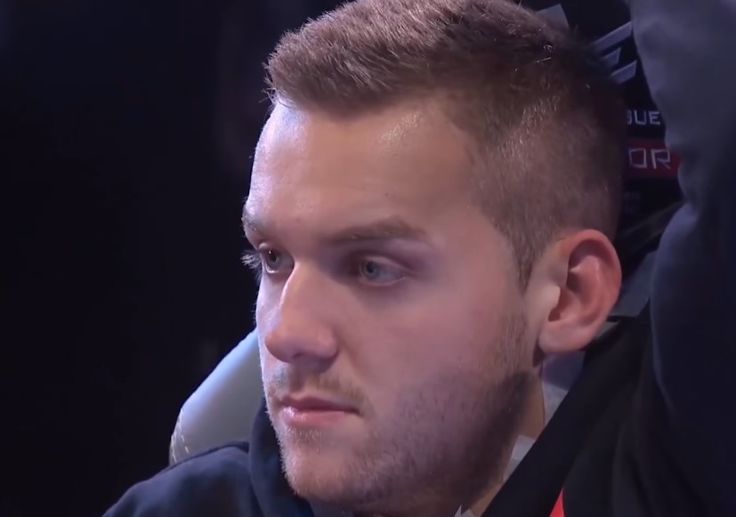 年轻球员短 年轻球员短